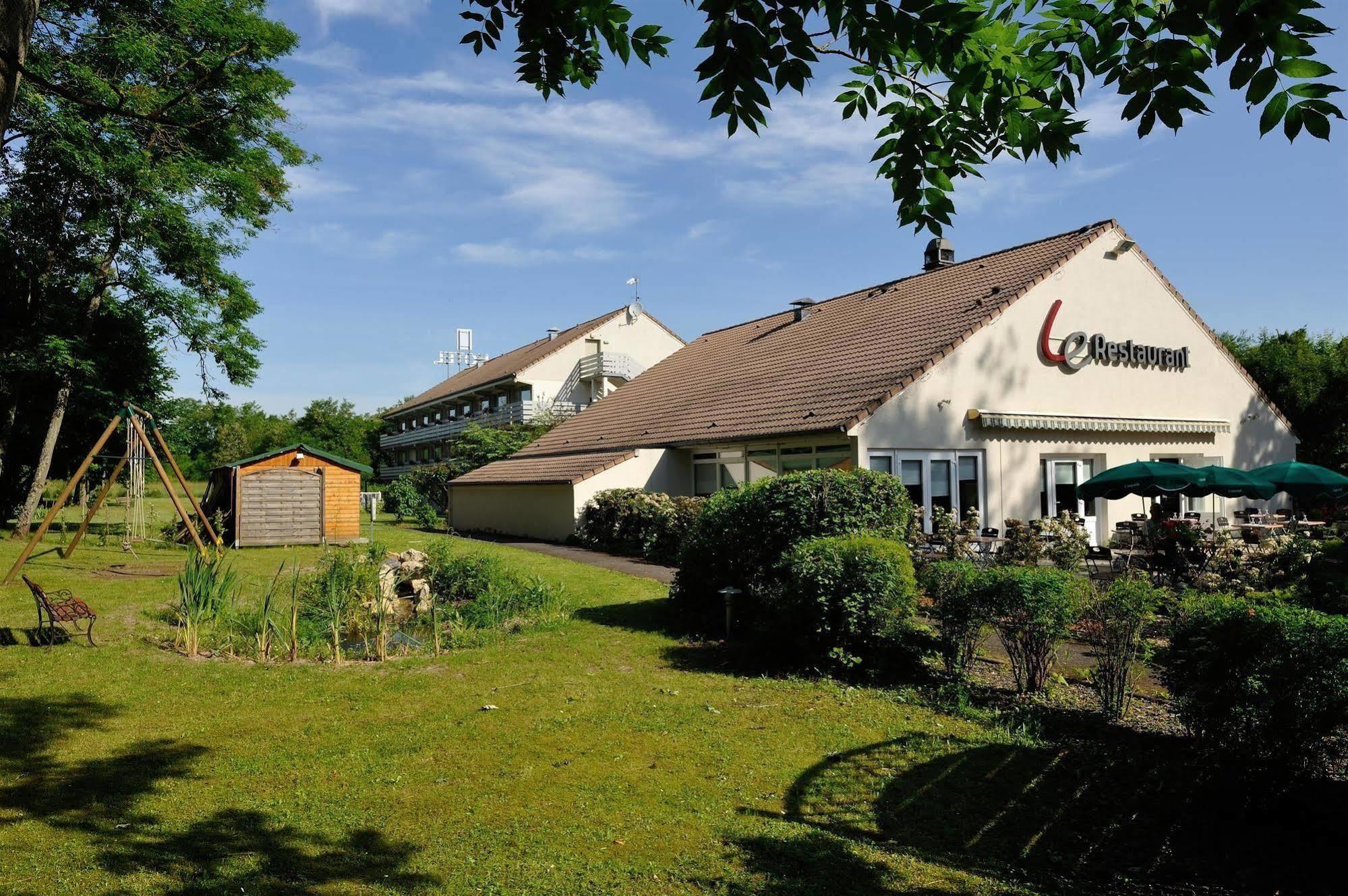 Brit Hotel Confort Nancy Lunéville Zewnętrze zdjęcie